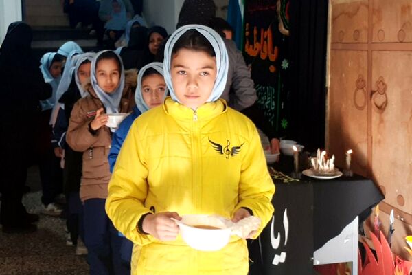 مراسم سوگواری شهادت حضرت فاطمه(س) در مدارس ناحیه 2 بهارستان