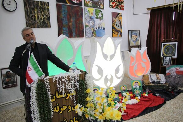 همایش «یاوران انقلاب» پیشتازان هنرستان شهریار تبریز