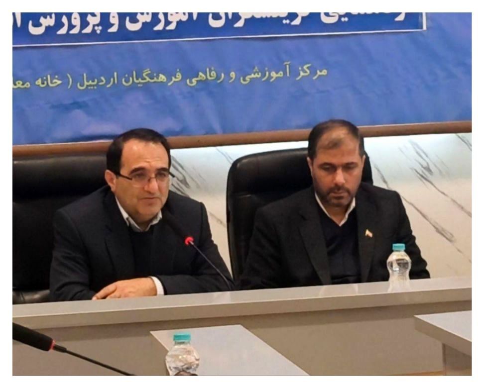 گزینش یکی از مهم ترین عوامل تضمین سلامت در نظام اداری است