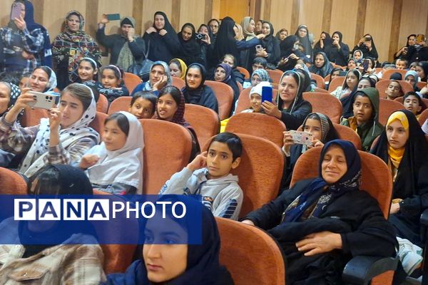 جشن میلاد امیرالمؤمنین (ع) در کانون فرهنگی و تربیتی حضرت زینب (س)