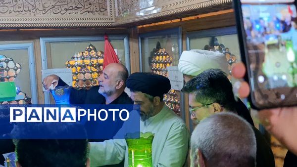 مراسم غبار روبی و زیارت ضریح مطهر سلطانعلی ابن امام محمد باقر (ع) در کربلای ایران 