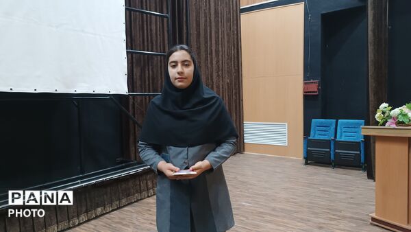 دختران آینده ساز فارسان در مسیر یادگیری و مسئولیت پذیری