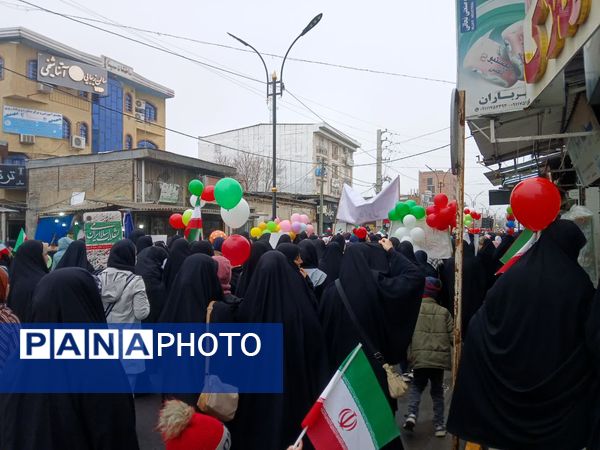 خروش حماسی مردم کردکوی در آیینه‌ شکوه ۲۲ بهمن