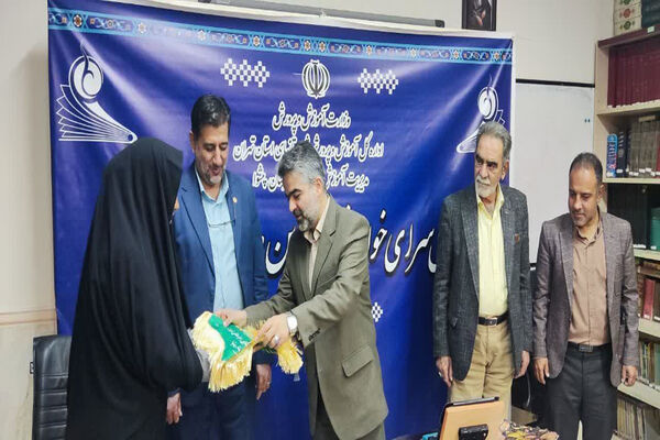اولین نشست هیات امنای پژوهش سرای خواجه نصیرالدین طوسی و تقدیر از دانش‌آموزان نخبه پژوهشی