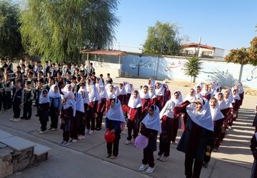 نواخته شدن زنگ اول مهرماه دردبستان شهدای سراب غضنفر