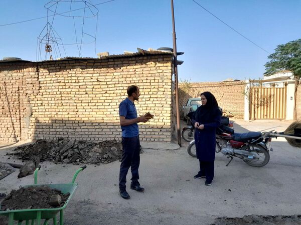 کوچه دبیرستان مادر مهربان نقاب سامان یافت