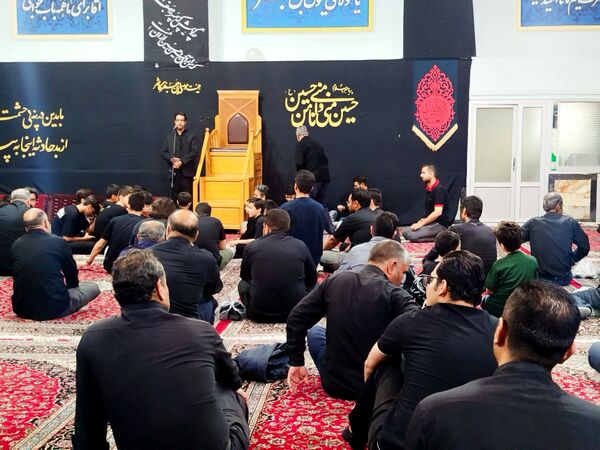 کاشمر، پرچم‌دار عزای حسین (ع)
