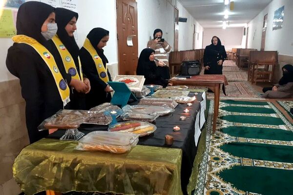 مراسم شهادت حضرت فاطمه زهرا (س) در دبیرستان شهید مجید دهنوی 