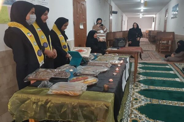 مراسم شهادت حضرت فاطمه زهرا (س) در دبیرستان شهید مجید دهنوی 