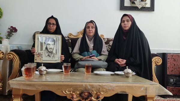 دیدار با خانواده شهدا به رسم عاشقی