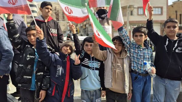 راهپیمایی 22 بهمن در قالب دوربین پانا سپیدان
