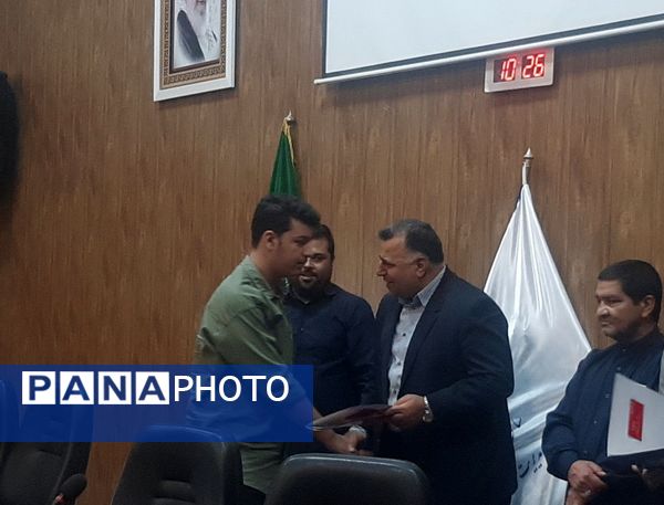 مراسم تجلیل از برگزیدگان استانی مسابقات قرآنی نیشابور