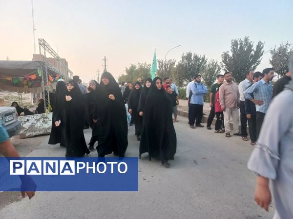 جلوه هایی از پیاده‌روی «امت احمد» در مسیر جمکران