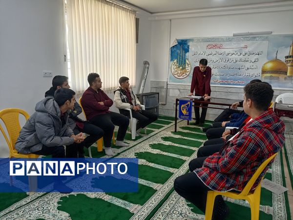 جلسه انجمن اسلامی مدرسه نمونه آیت الله خامنه ای