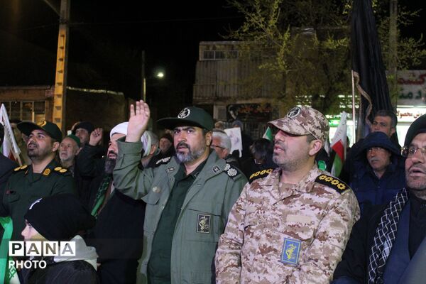 تجمع شبانه با همکاری آموزش و پرورش به مناسبت چهلمین روز شهادت فرشتگان میناب 