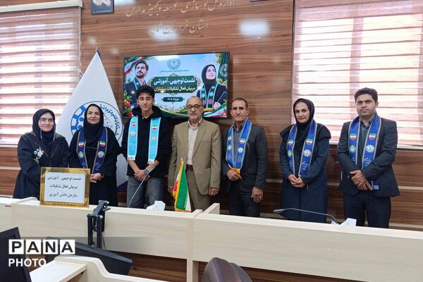 نشست توجیهی آموزشی مربیان فعال تشکیلات پیشتازان خراسان شمالی 