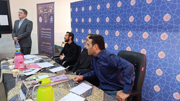 بازدید معاون پرورشی و فرهنگی آموزش و پرورش استان خراسان رضوی از مسابقات قرآن،عترت و نماز در مرحله انتخابی کشور