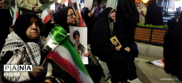 طنین گام‌های به‌هم‌پیوسته در شهر کهن نیشابور