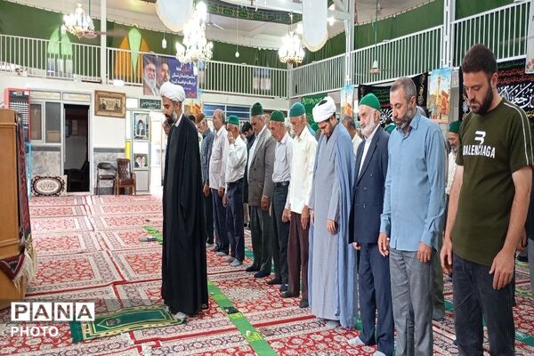 همبستگی مردم بار در اقامه نماز عبادی‌سیاسی جمعه