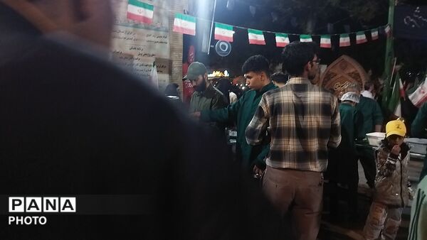 گذری بر فعالیت چایخانه فاطمه الزهرا در پنجاه و هشتمین شب از اجتماعات مردمی نیشابور 
