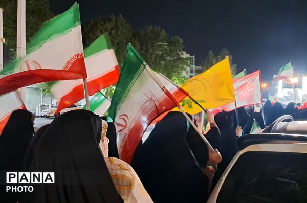 از خروش اتحاد تا تابلویِ ارادت؛ روایتِ دختران نوجوان از عهد با شهدا 