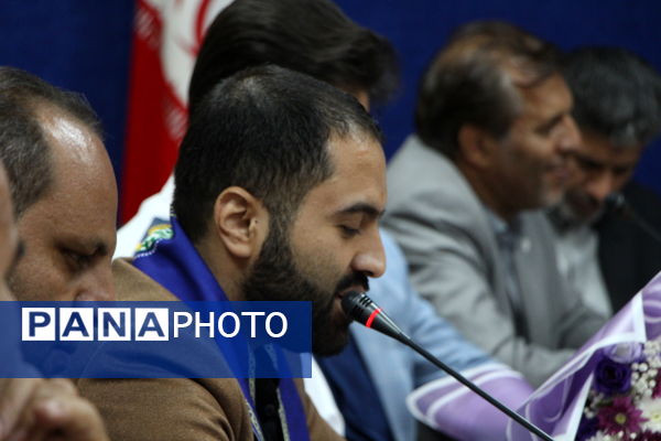 آیین تودیع و معارفه سرپست جدید سازمان دانش‌آموزی استان یزد