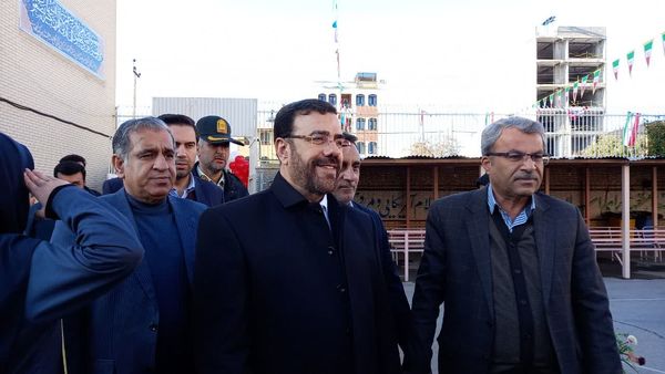 آیین نواختن زنگ انقلاب در مدارس فارس 