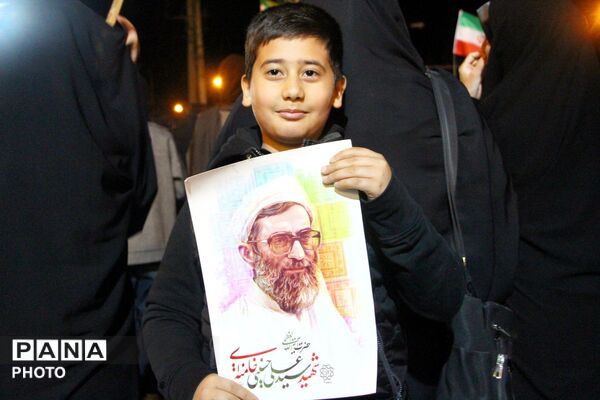 اتحاد و همبستگی شیر زنان و مردان غیور ایرانی در سراسر ایران 