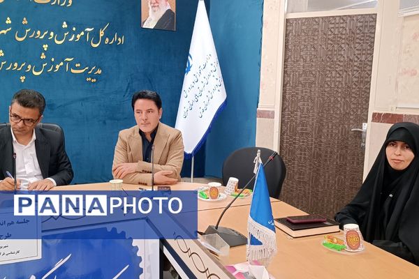 برگزاری جلسه هم‌اندیشی مبلغین طرح امین شهرستان قدس