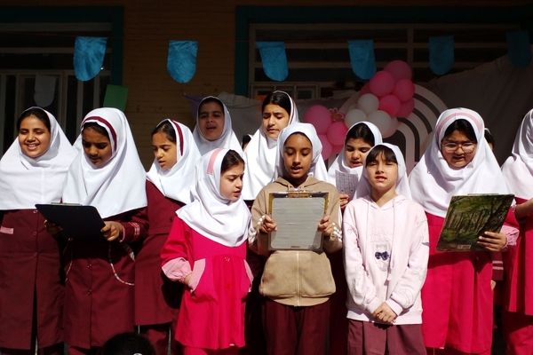 جشن نیمه‌شعبان در دبستان مریم؛ تجلی شادی، خلاقیت و ارادت به امام زمان(عج)