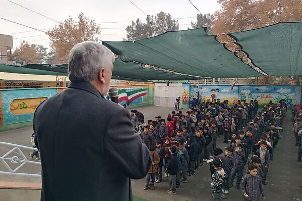 آغاز سفر پرسشگری با نواخته شدن زنگ هفته پژوهش در دبستان علامه طباطبایی (ره)
