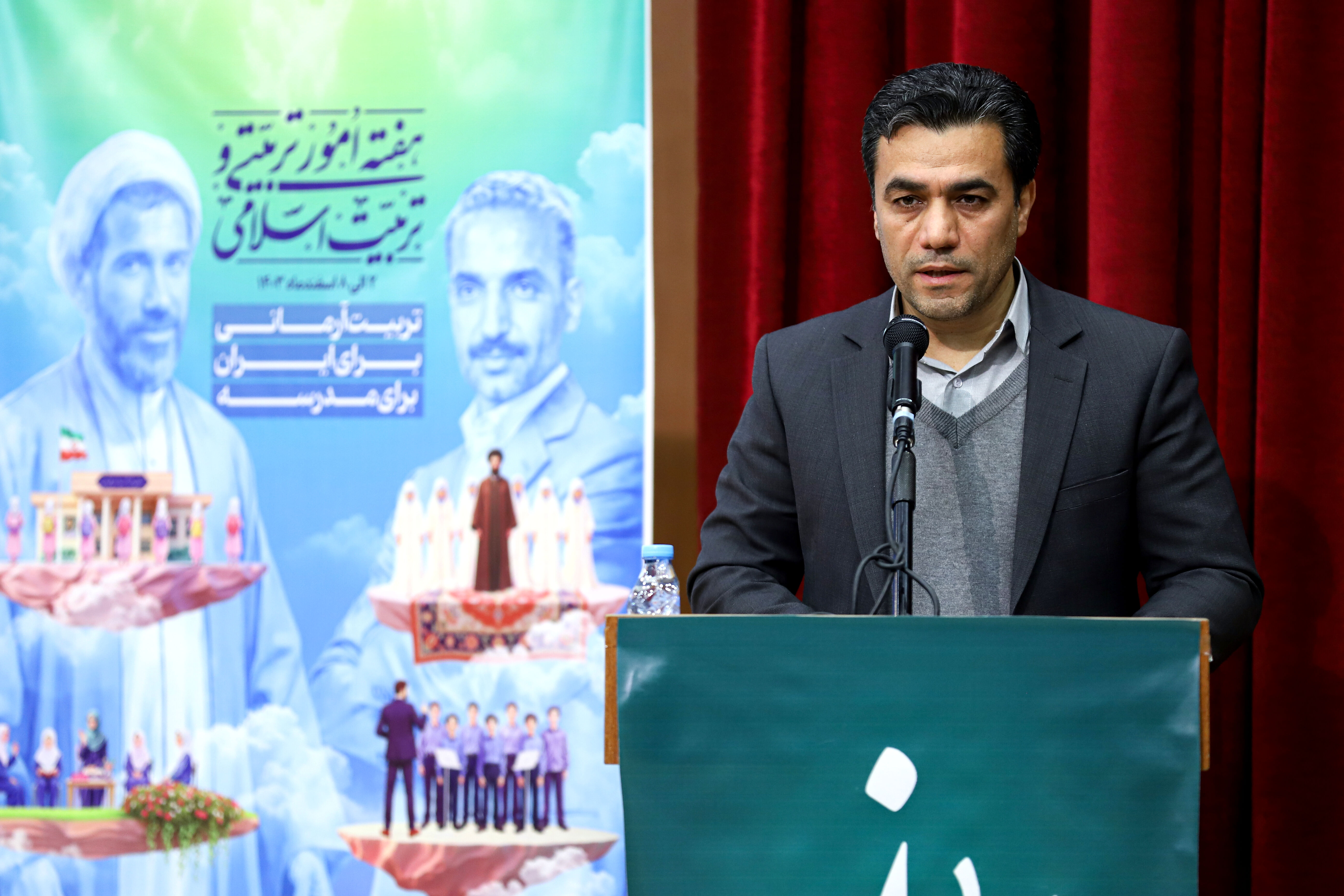 حرکت دانش‌آموزان در مسیر زندگی اسلامی در گرو اجرای کامل سند تحول بنیادین است
