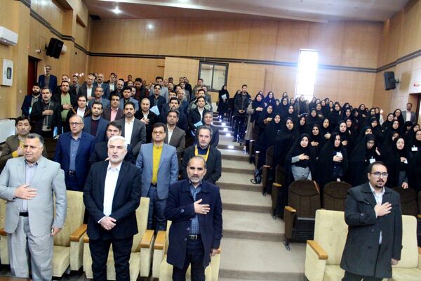 اولین جلسه دوره آموزشی مدیران دبیرستان‌های نمونه دولتی و شبانه‌روزی استان خراسان رضوی