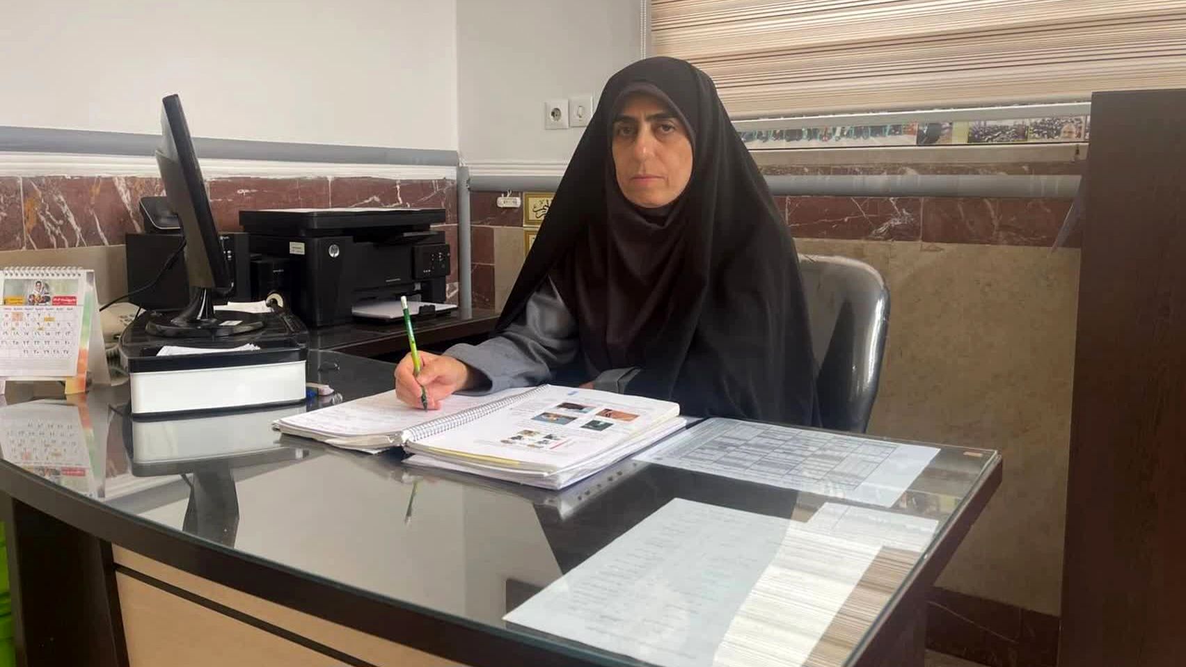 معلمی هنر آموختن ناشناخته‌ها، ایثار و فداکاری است