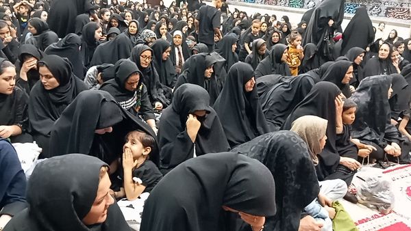 سومین شب عزاداری سیدالشهدا (ع) در فرح‌آباد کاشمر