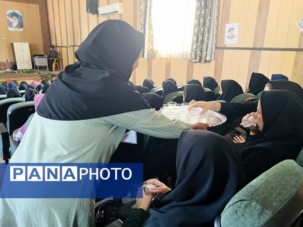 برگزاری طرح سفر یادگیری ویژه معلمان شهرستان مانه و سملقان 