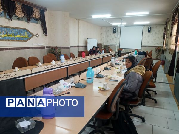 برگزاری مسابقه منطقه‌ای حافظ‌خوانی دانش‌آموزان متوسطه اول و دوم