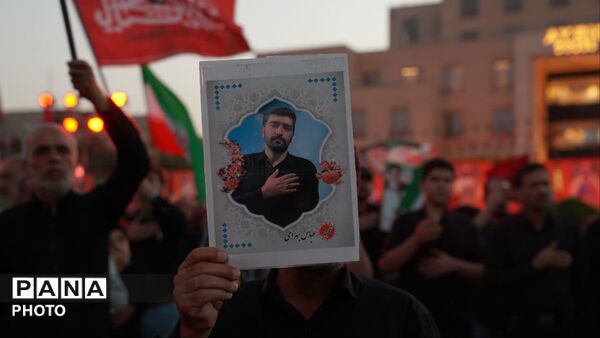 اجتماع باشکوه عزاداران قائد شهید امت، امام خامنه‌ای، در اصفهان