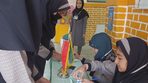 بیست‌وهشتمین دوره انتخابات شورای دانش‌آموزی در دبستان ساره