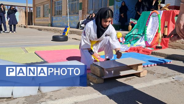 نشاط و رقابت در دبیرستان شاهد فارسان