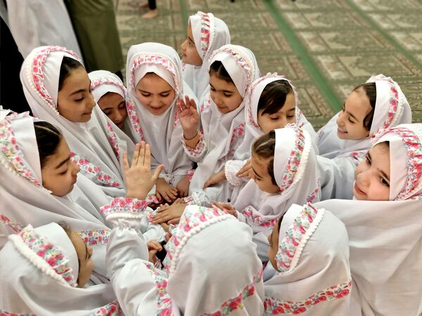 جشن عبادت کلاس سومی‌های تیکمه‌داش