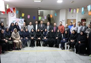 ضیافت افطار روزه‌اولی‌های دبستان شهید مجید ناقه ملک‌شهر