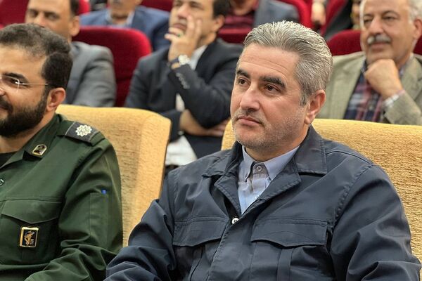 همایش بزرگ تجلیل از معلمان برتر و سرآمد در رودهن 