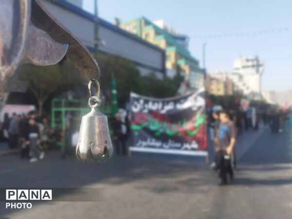 قرارگاه عشق؛ مشهد در سوگ شهادت ضامن اهل‌بیت (ع) پوشیده شد