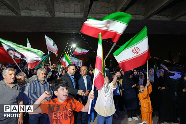 یادواره شهدای معلم و جنگ تحمیلی سوم در شیراز