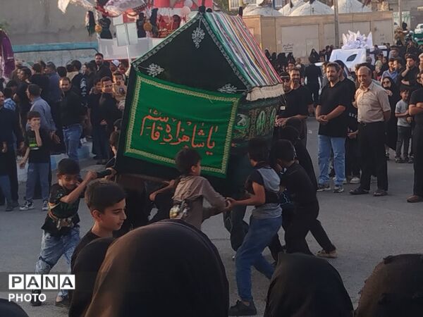 نخل گردانان کوچک فدافن
