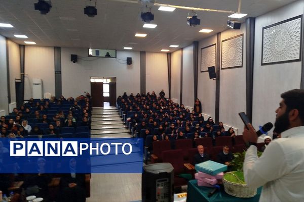 افتتاحیه طرح مصباح الهدی و جشن میلاد حضرت زینب(س) دبیرستان ریحانه النبی باقرشهر 