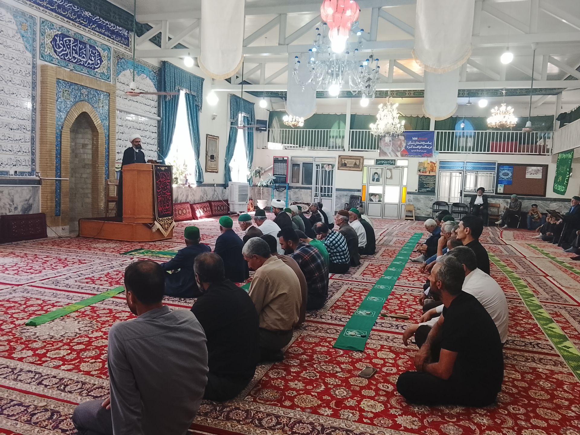 اقامه نماز جمعه عبادی سیاسی  در مسجد جامع شهربار نیشابور