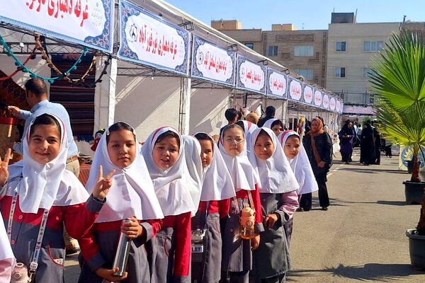 جشنواره فرهنگی و بومی محلی و نمایشگاه دستاوردهای روستائیان بخش کهریزک 