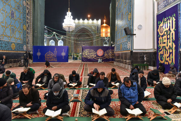 آیین معنوی اعتکاف در حرم مطهر رضوی- ۳